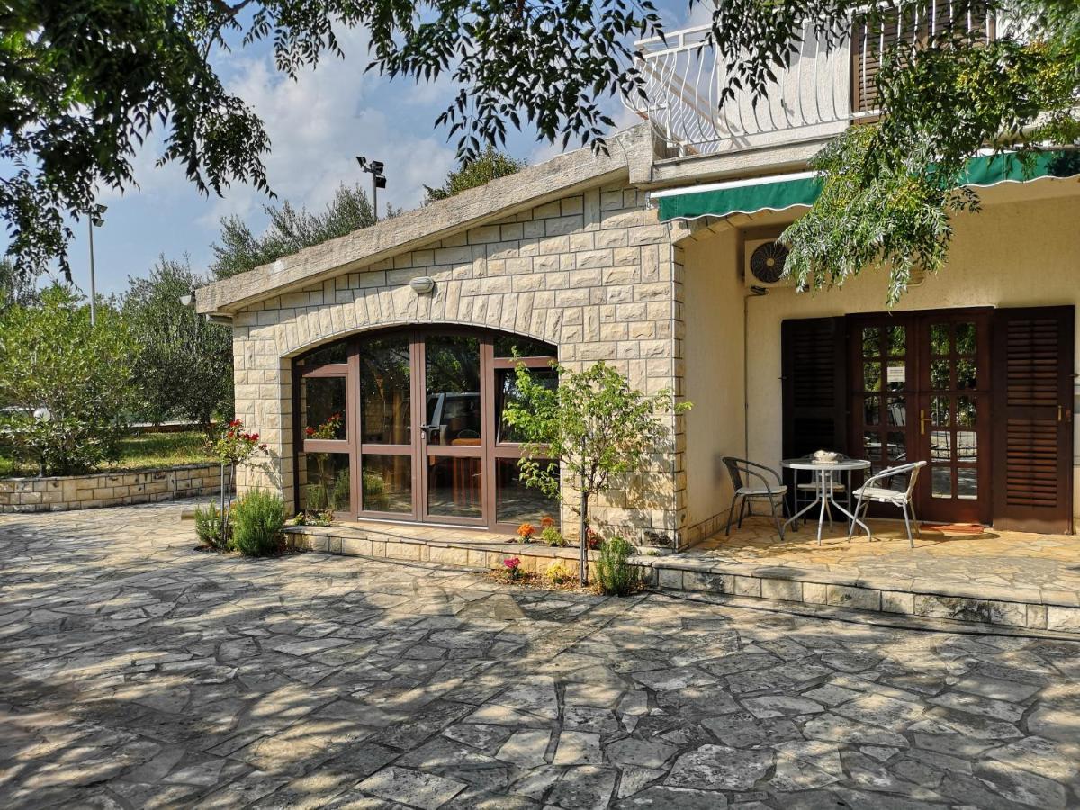 Villa Nina Seline Kültér fotó